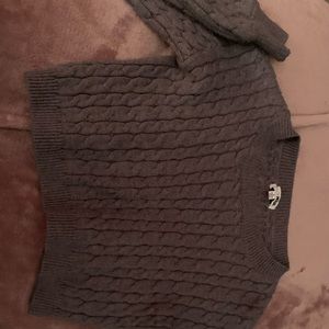 Grey long sleeve shirt